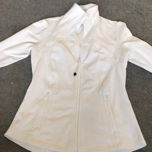 Lulu define jacket